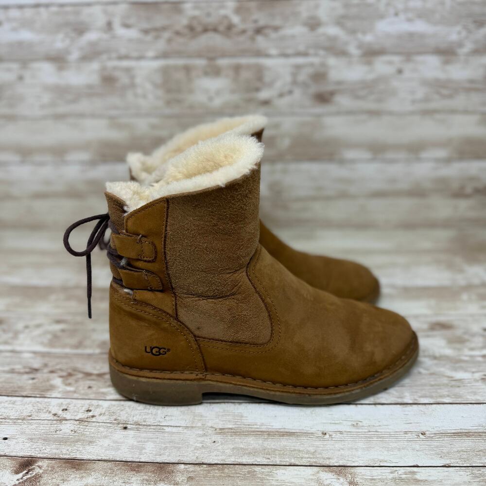 UGG Naiyah 1019164 Brown Lace Back Genuine Shearling Snow Boots Women's Size 7